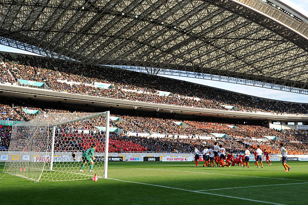 員在臨近生 員在臨近生